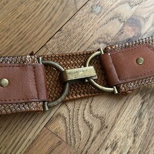 Brown cognac braided waist belt brass clip